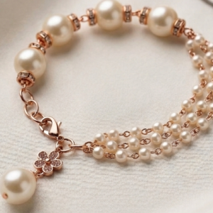 Golden pearl bracelet for girls